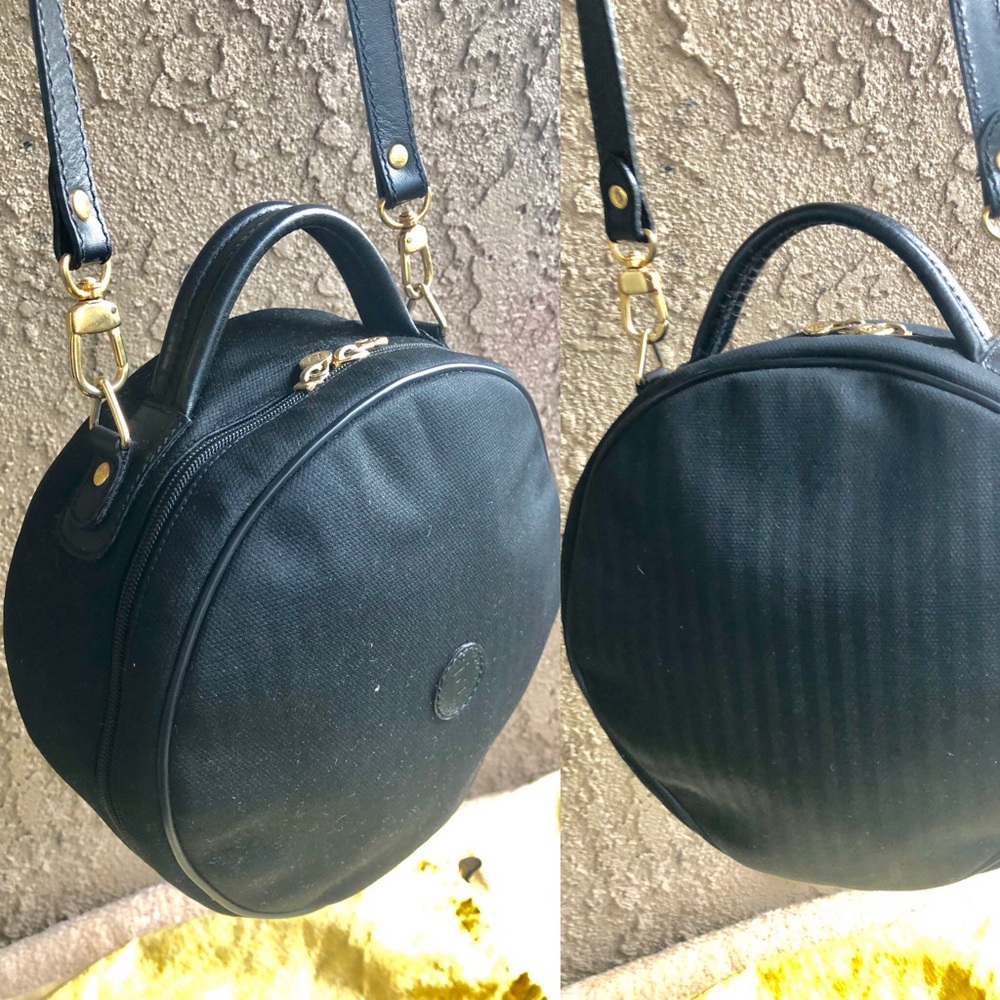 ✅🖤RARE FENDI crossbody✅ - Picture 1 of 8